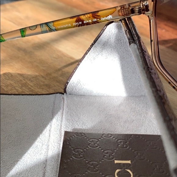 Gucci Sunglasses - Picture 4 of 4